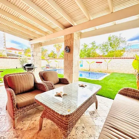 Villa Alacati Koeyici Agrilia House Cesme