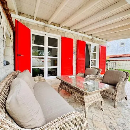 Villa Alacati Koeyici Agrilia House Cesme