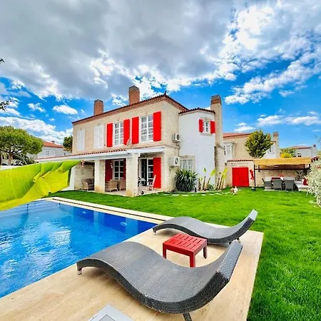 Villa Alacati Koeyici Agrilia House *